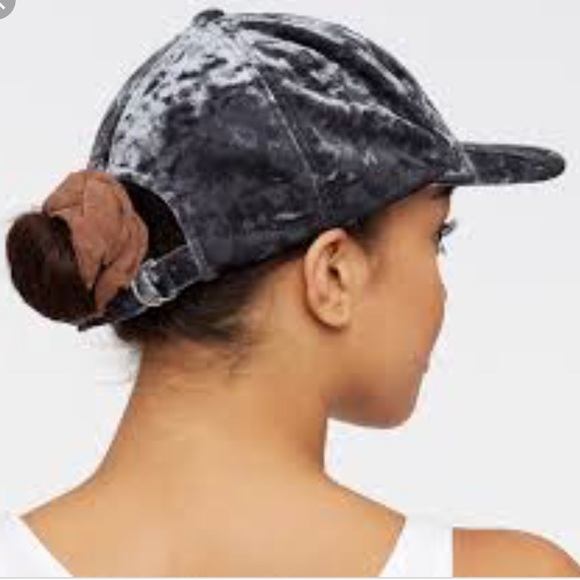 1 Left NWT Vans Velvet Crush Glazier Baseball Cap - Picture 4 of 8